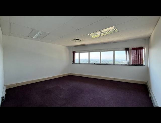 249M² OFFICE TO LET IN MORNINGSIDE